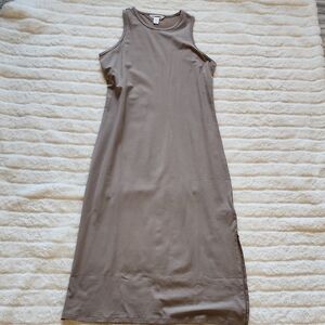 Athleta Sleeveless Brown Dress